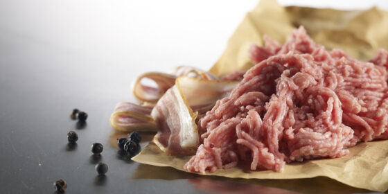 Frisk hakket Augustus Gris. 10 - 12 %. fedt.