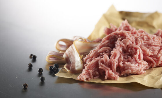 Frisk hakket Augustus Gris. 10 - 12 %. fedt.